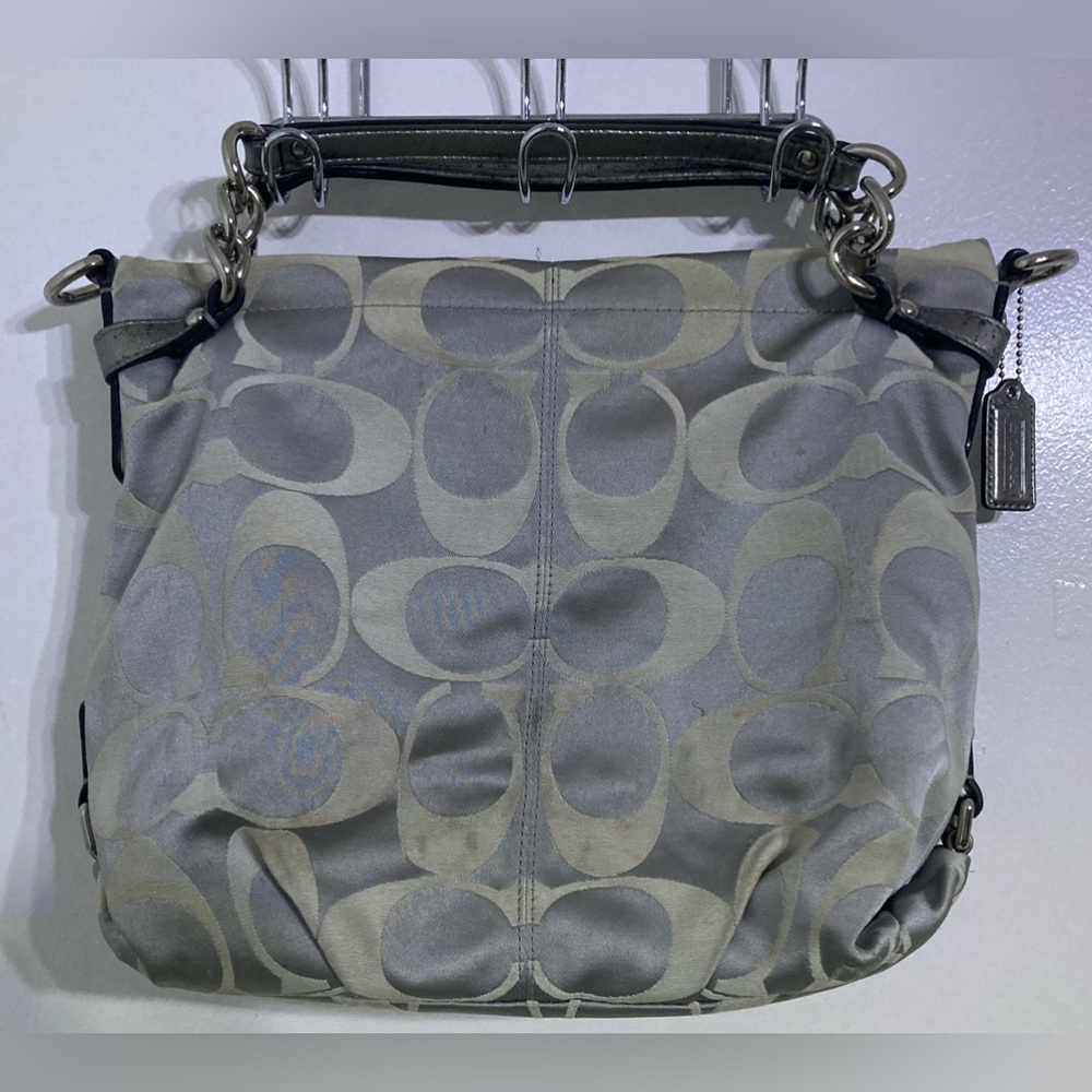 💕Coach Silver / Gray Bag 💕